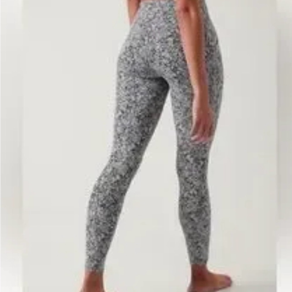 Athleta Women's Gray Patterned Leggings